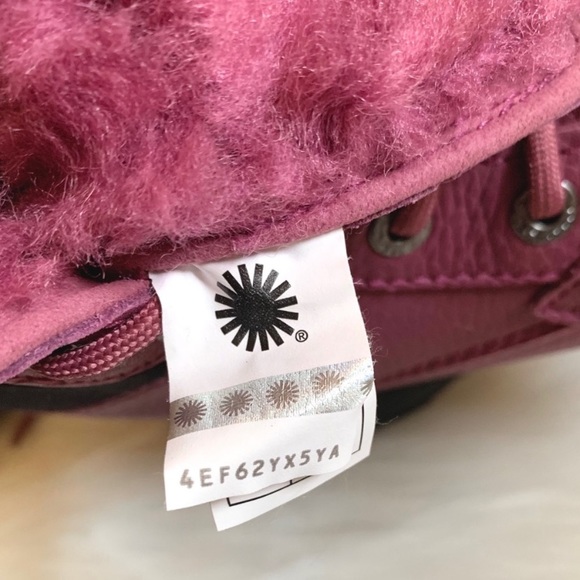 UGG Adirondack Boot III Velvet Waterproof - Picture 7 of 8